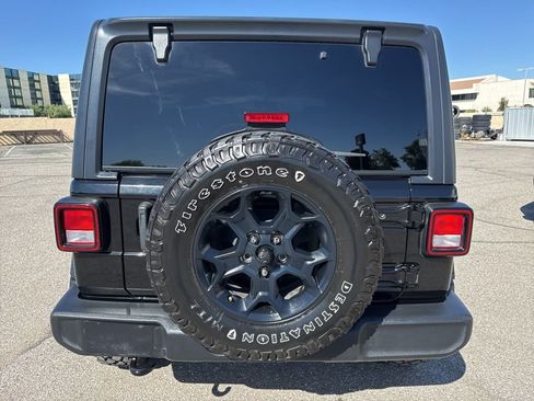 Used 2021 Jeep Wrangler Unlimited Sport image 6