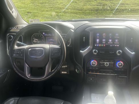 Used 2019 GMC Sierra 1500 Denali w/ Driver Alert Package II AWD/4WD image 6