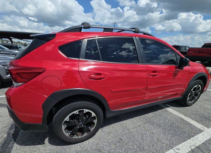 Used 2021 Subaru Crosstrek 2.0i AWD/4WD image 4