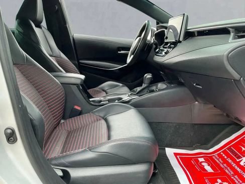 Used 2024 Toyota Corolla XSE image 21