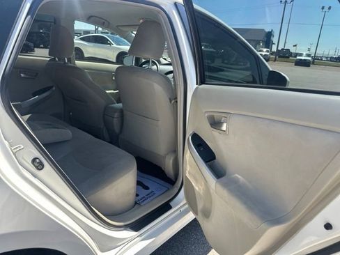 Used 2015 Toyota Prius Three FWD image 16