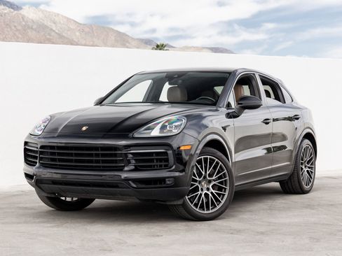 Certified 2021 Porsche Cayenne Coupe image 1