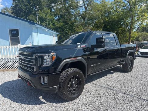 Used 2020 GMC Sierra 2500 AT4 w/ AT4 Premium Package AWD/4WD image 1