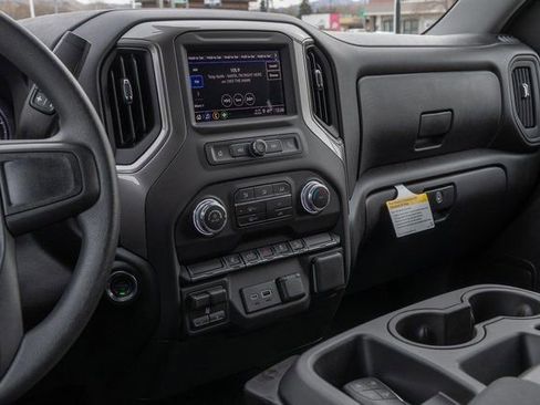 New 2026 GMC Sierra 3500 Pro w/ Convenience Package image 18