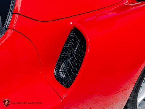 Used 2023 Ferrari 296 GTS RWD image 16