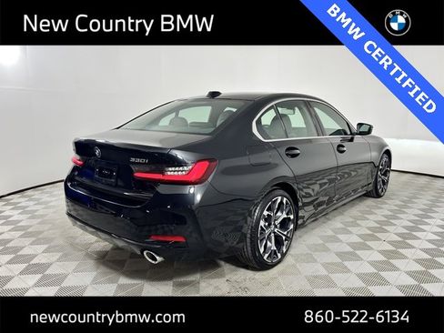 Used 2025 BMW 330i xDrive Sedan w/ Premium Package image 14