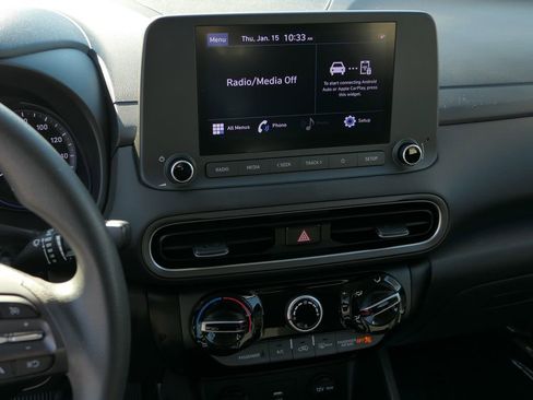 Used 2022 Hyundai Kona SEL w/ Cargo Package image 16