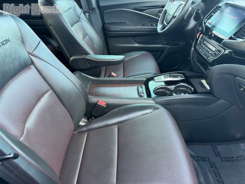 Certified 2023 Honda Ridgeline Black Edition image 13