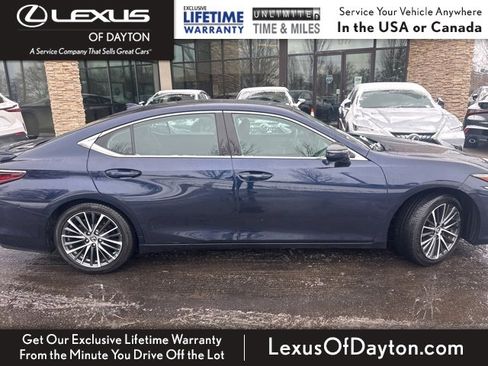 Used 2023 Lexus ES 350 w/ Premium Package image 2