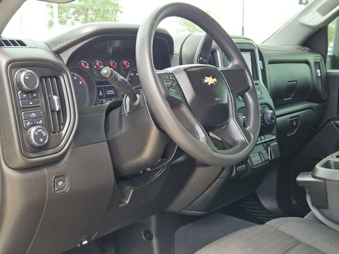 Certified 2024 Chevrolet Silverado 2500 Custom w/ Custom Convenience Package AWD/4WD image 10