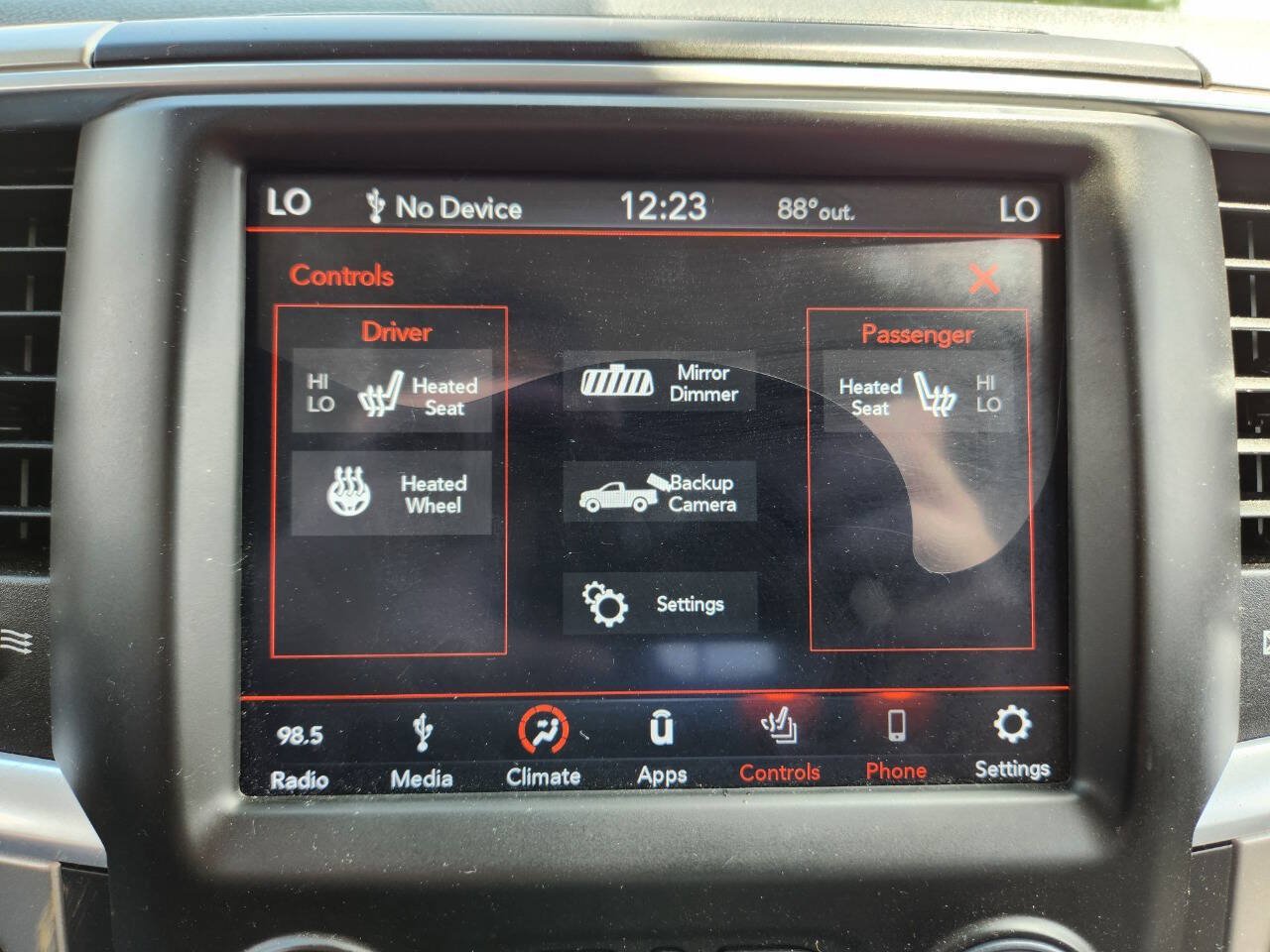 Used 2018 RAM 1500 Big Horn AWD/4WD image 25