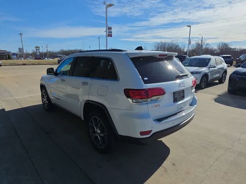 Used 2021 Jeep Grand Cherokee Limited image 6