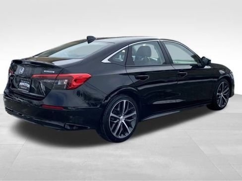 Used 2023 Honda Civic Touring image 7