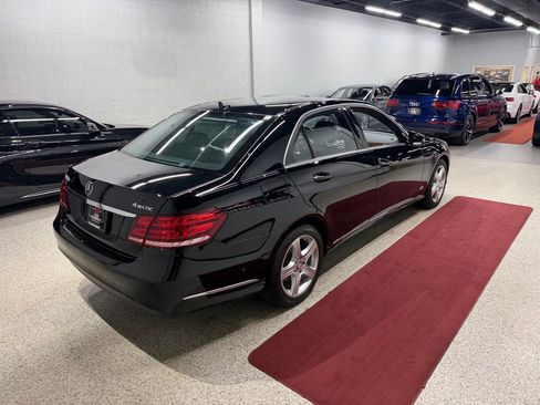 Used 2014 Mercedes-Benz E 350 4MATIC Sedan image 11