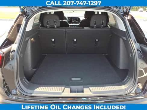 New 2026 Chevrolet Trax LS w/ LS Convenience Package FWD image 10