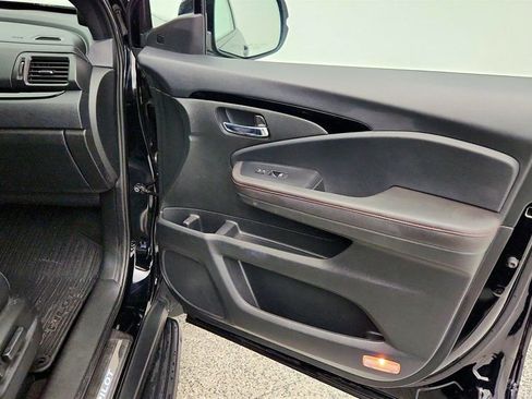 Used 2020 Honda Pilot Black Edition image 29