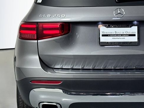 New 2026 Mercedes-Benz GLB 250 image 14
