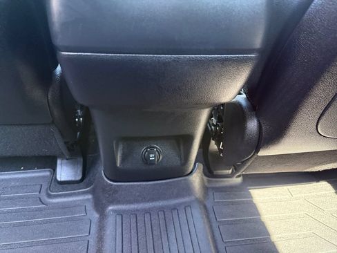 Used 2025 Kia Telluride EX X-Line AWD/4WD image 23