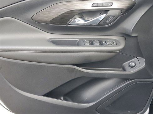 Certified 2023 GMC Terrain SLT w/ LPO, Floor Liner Package image 15