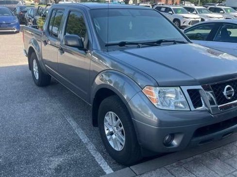 Used 2019 Nissan Frontier SV w/ Value Truck Package RWD image 11
