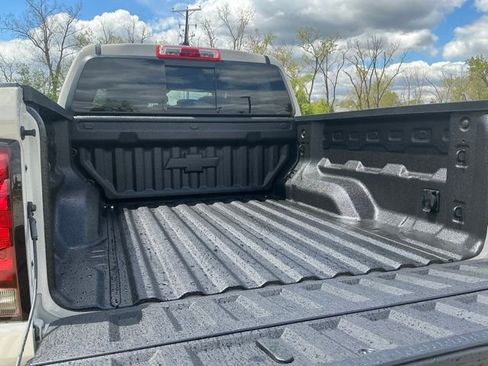 New 2026 Chevrolet Colorado ZR2 w/ Technology Package AWD/4WD image 10