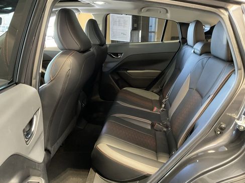 Used 2024 Subaru Crosstrek 2.5i Limited w/ Crosstrek Mirror Package image 21