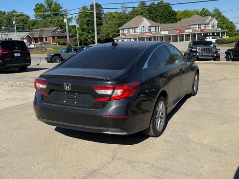Used 2020 Honda Accord LX image 6