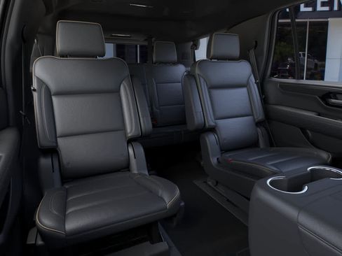 New 2026 GMC Yukon Elevation AWD/4WD image 17