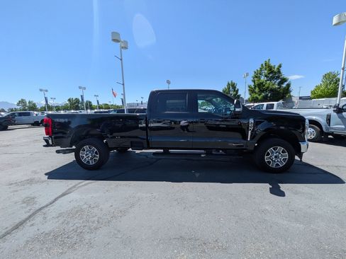 Used 2025 Ford F350 Lariat w/ Camper Package AWD/4WD image 2