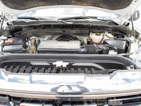 Used 2023 GMC Sierra 1500 AT4 image 14