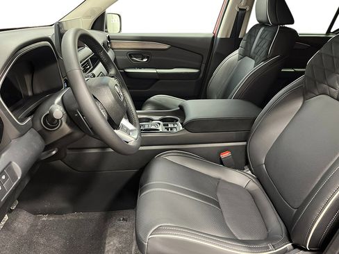 New 2026 Honda Pilot Elite image 13