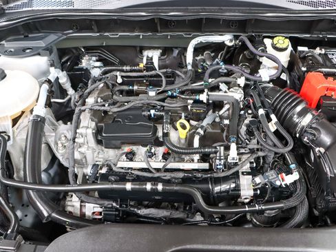 Used 2021 Ford Escape SE w/ Cold Weather Package image 29