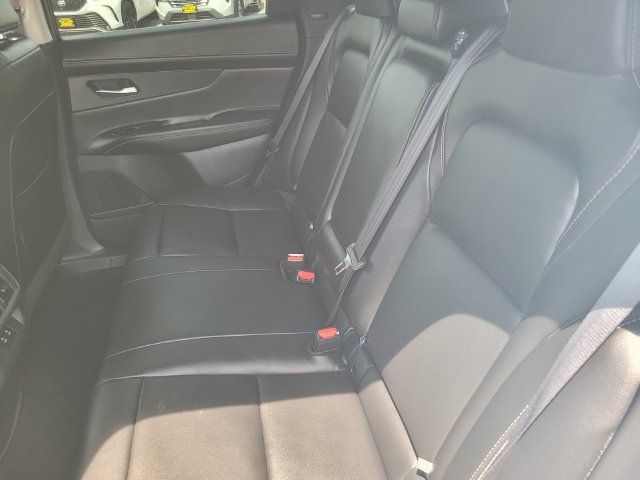 Certified 2025 Nissan Murano SL w/ Cargo Package AWD/4WD image 15