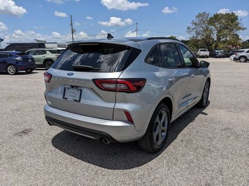 Certified 2023 Ford Escape ST-Line w/ Tech Pack #1 FWD image 4