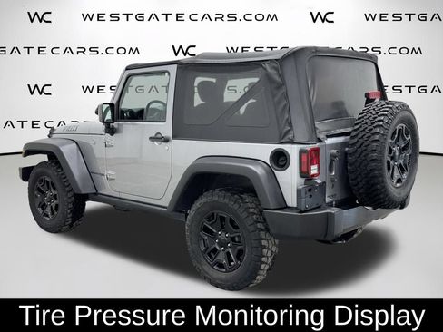 Used 2018 Jeep Wrangler Sport AWD/4WD image 7