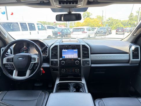 Used 2019 Ford F250 Lariat w/ Snow Plow Prep Package AWD/4WD image 11