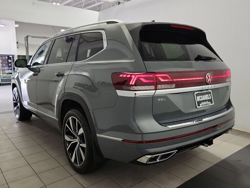 New 2026 Volkswagen Atlas SEL Premium R-Line AWD/4WD image 5
