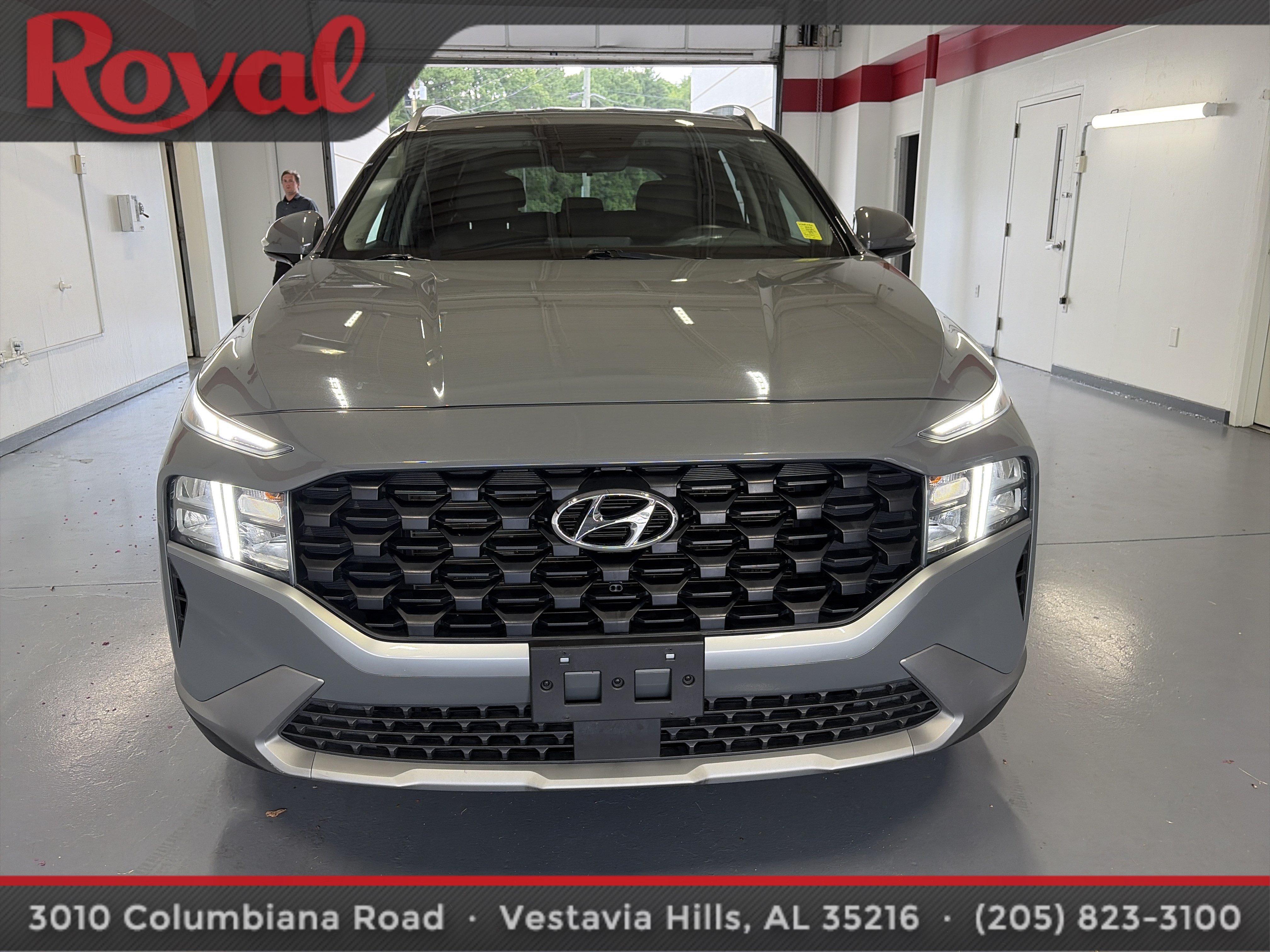 Used 2023 Hyundai Santa Fe SEL FWD image 8