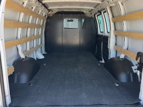Used 2025 Chevrolet Express 2500 w/ Driver Convenience Package RWD image 16