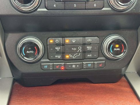 Used 2019 Ford F250 King Ranch w/ King Ranch Ultimate Package image 5