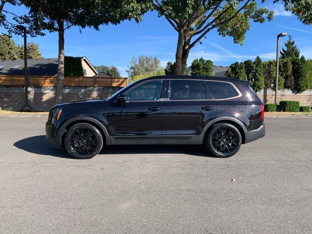 Used 2022 Kia Telluride EX w/ EX Premium Package AWD/4WD image 2