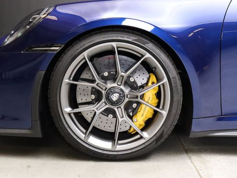 Certified 2023 Porsche 911 GT3 RWD image 9