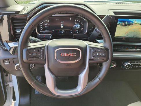 Used 2024 GMC Sierra 1500 SLT RWD image 27