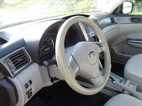Used 2012 Subaru Forester 2.5X AWD/4WD image 14