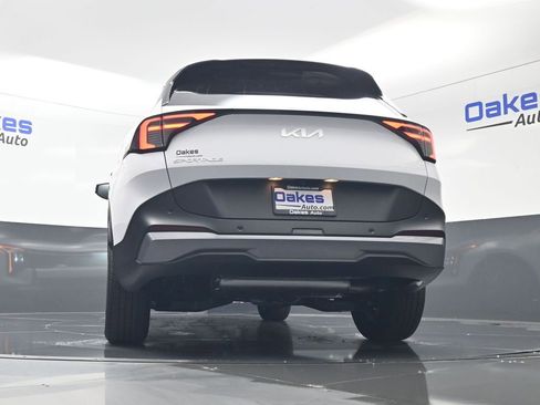 New 2026 Kia Sportage EX image 45