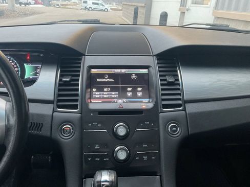 Used 2015 Ford Taurus SEL w/ Equipment Group 201A image 15