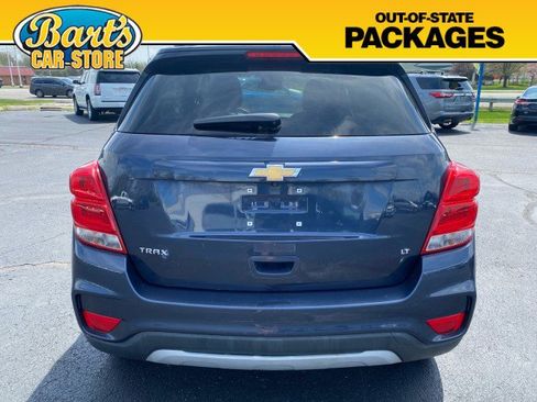 Used 2019 Chevrolet Trax LT w/ LT Convenience Package FWD image 5