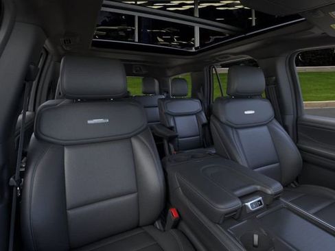 New 2025 Ford Expedition Platinum w/ Stealth Performance Package image 10