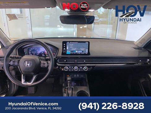 Used 2024 Honda Civic Touring image 43