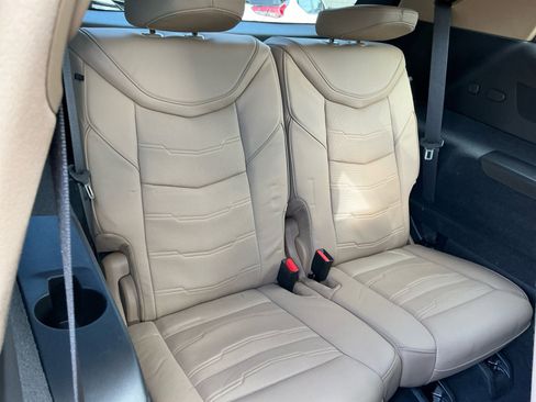 Used 2023 Cadillac XT6 Premium Luxury w/ Platinum Package image 31